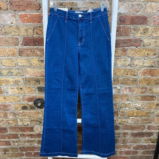 NWT Jeans Boot Cut