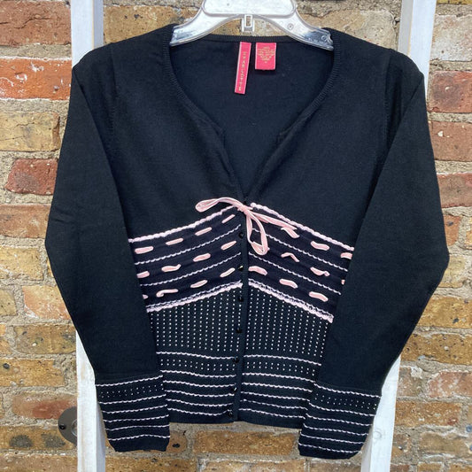 Cardigan Ribbon Detail