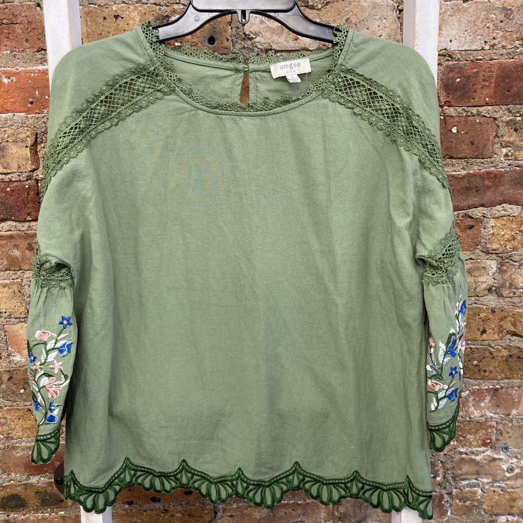 Embroidered Bell Sleeve Top