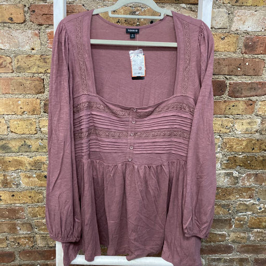 NWT Top LS 1/4 BD