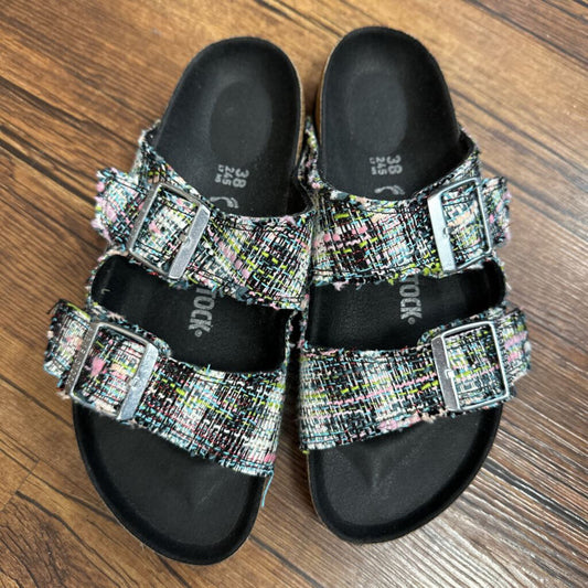 Slides Tweed