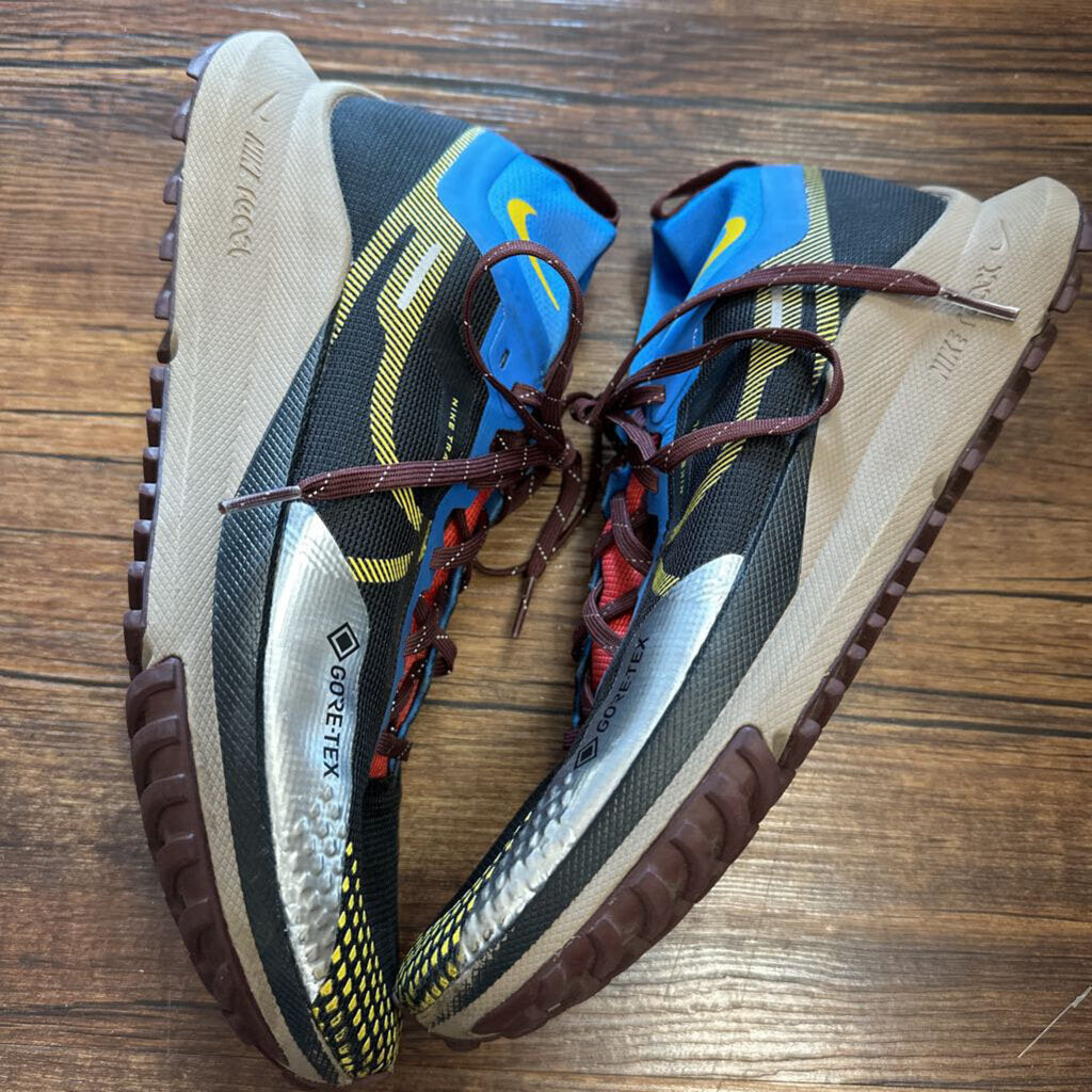Sneakers React Trail