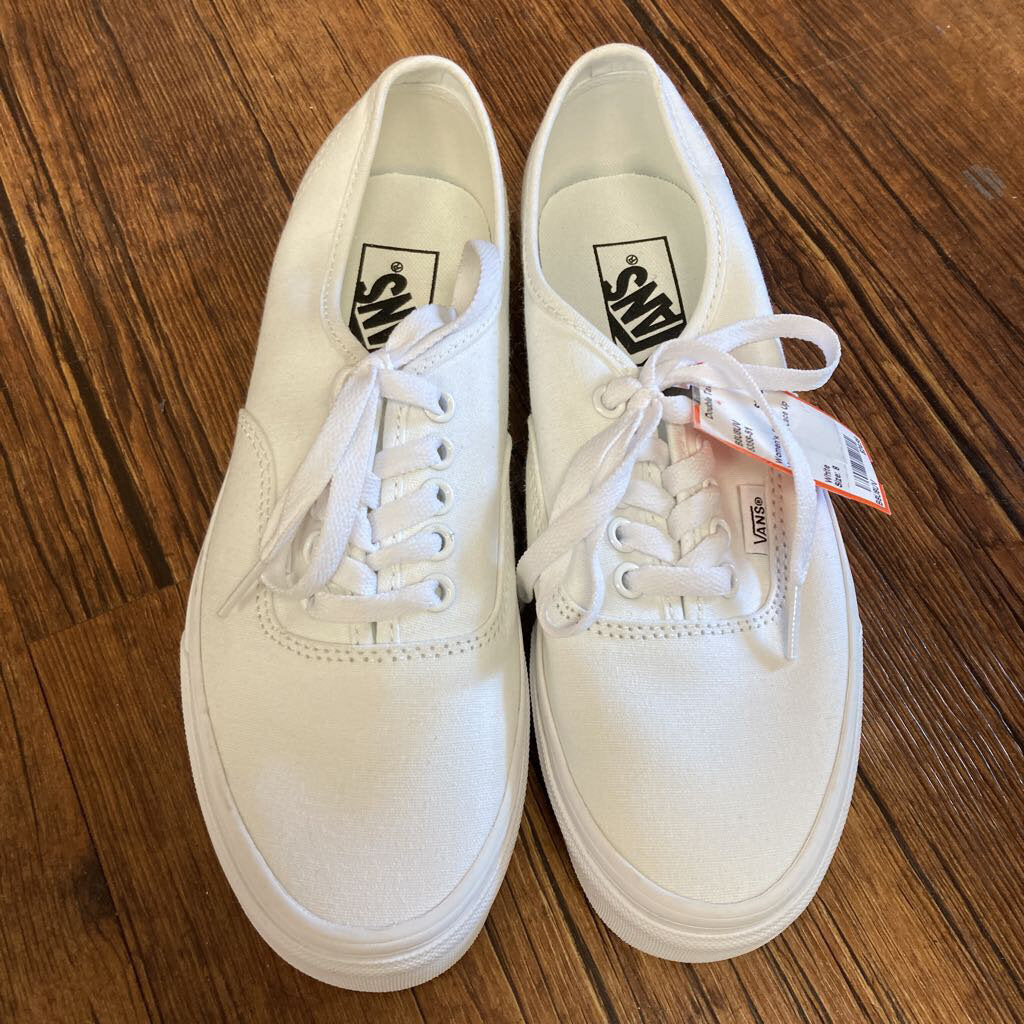 Canvas Lace Up Sneaker
