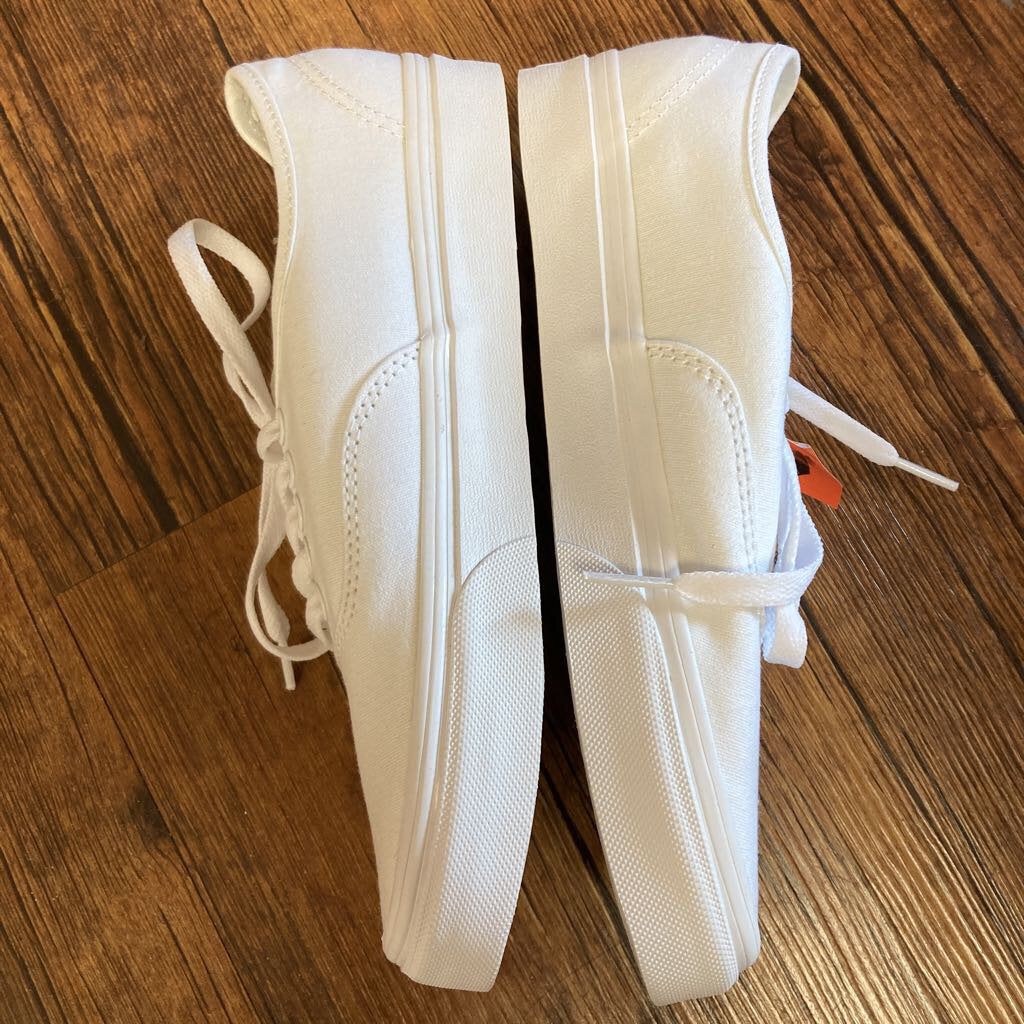 Canvas Lace Up Sneaker