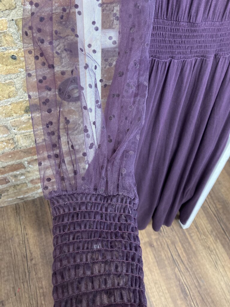NWT Dress Tulle Slvs