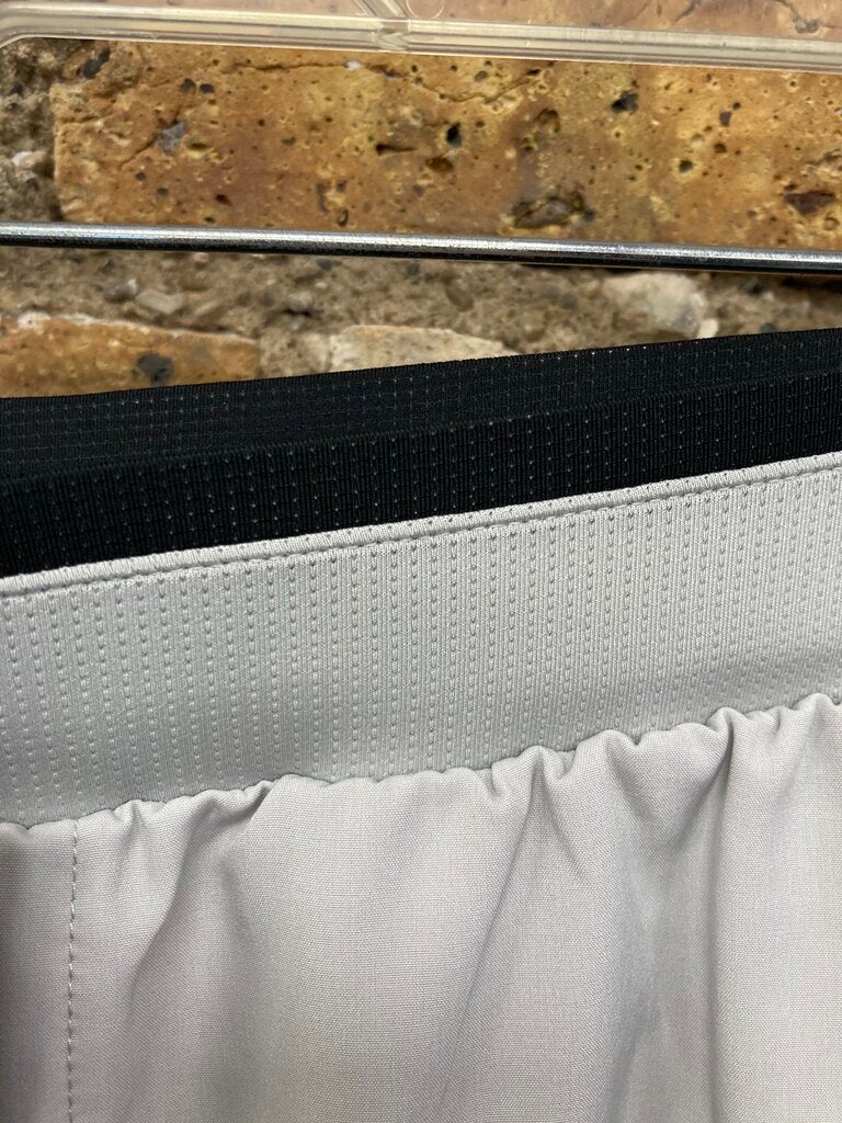 NWT Pants Fundamental