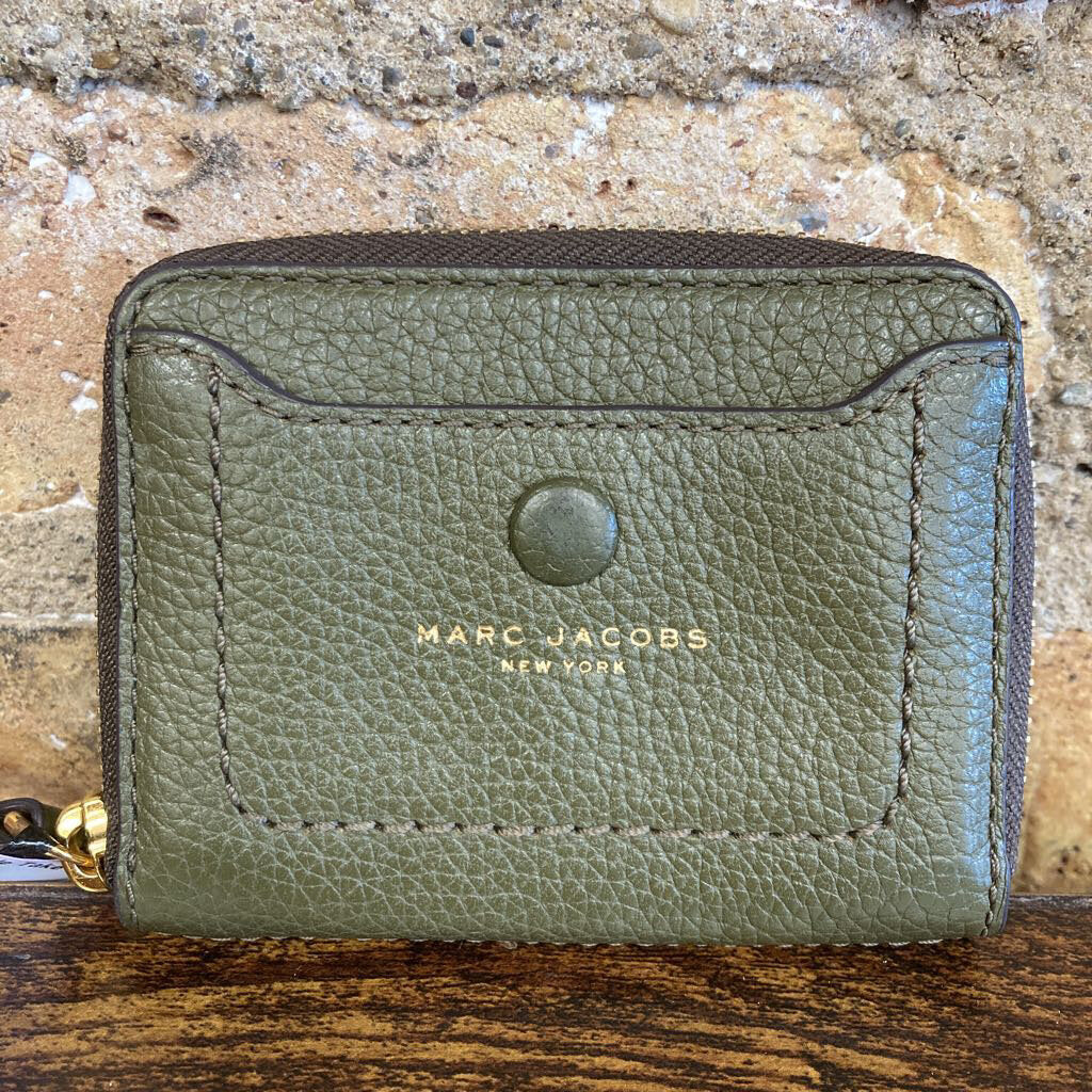 Leather Mini Zip Wallet