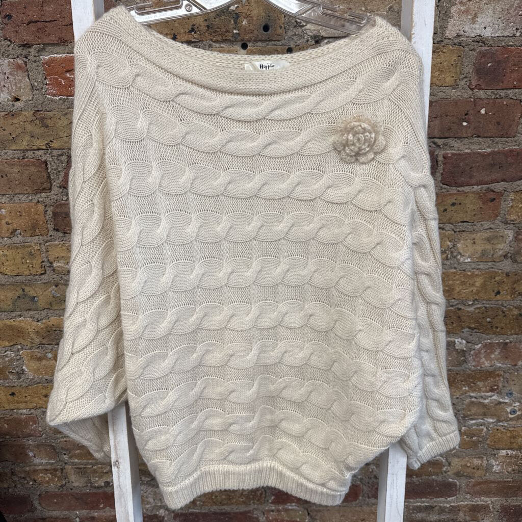 Sweater Cable Knit Batwing