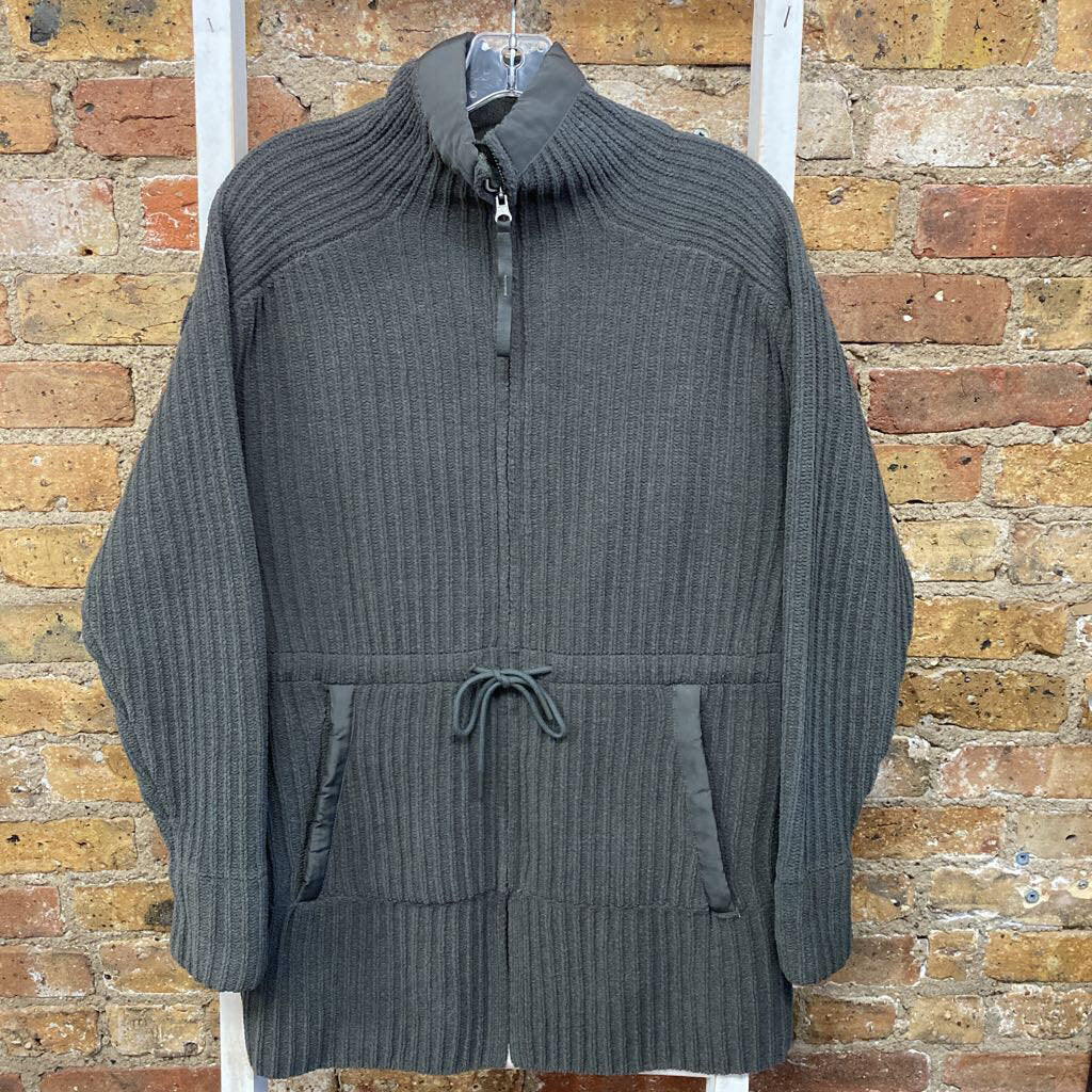 NWT Zip Sweater