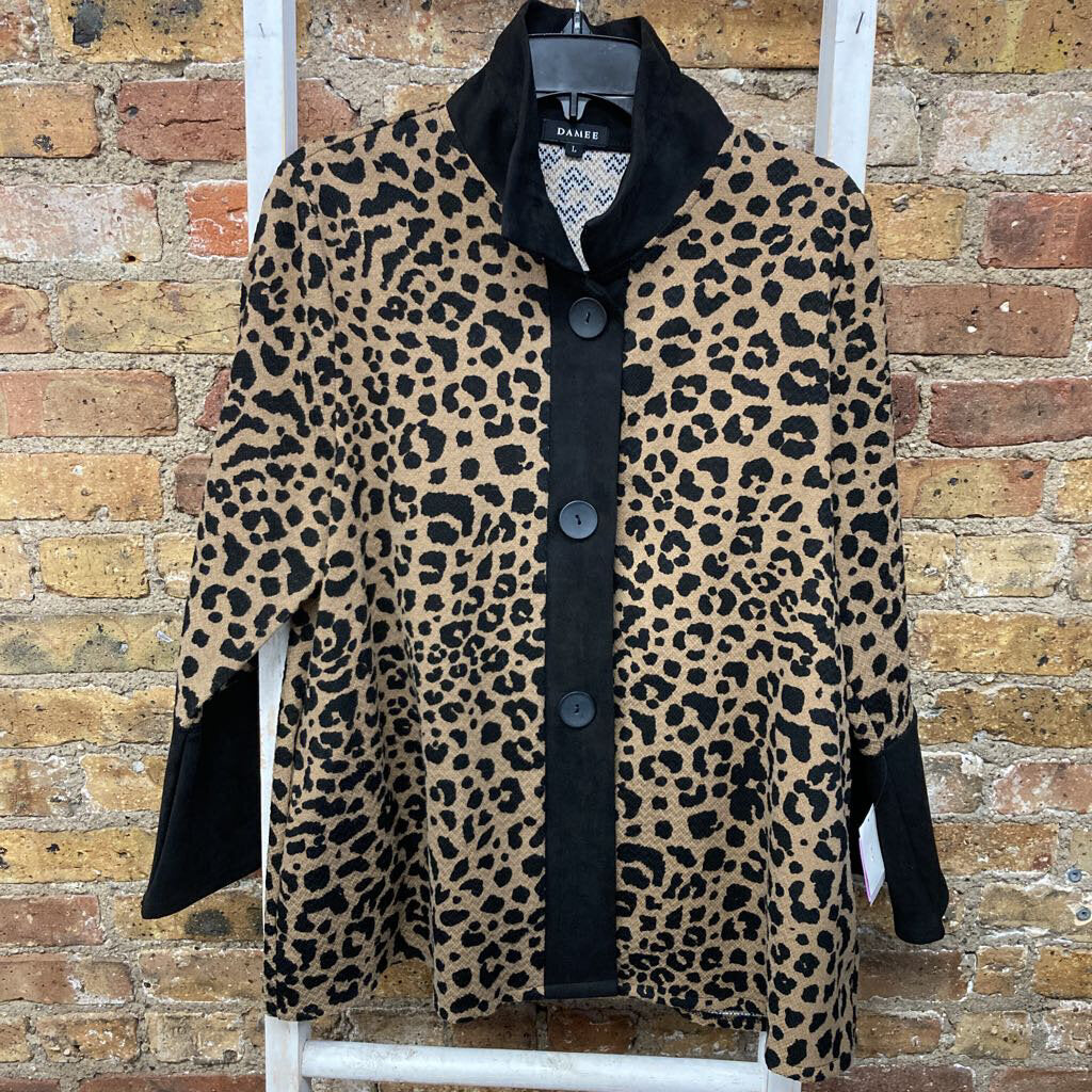 NWT Jacket Animal Print