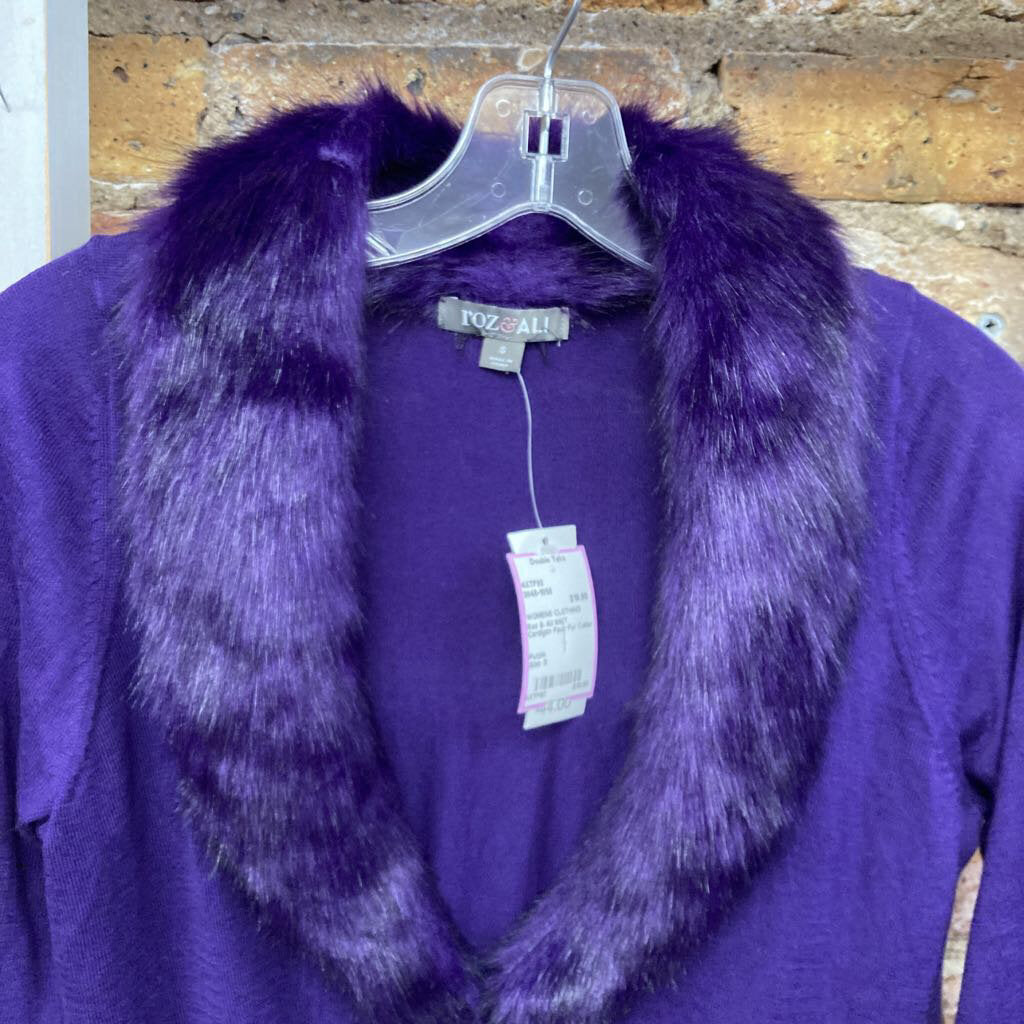 NWT Cardigan Faux Fur Collar