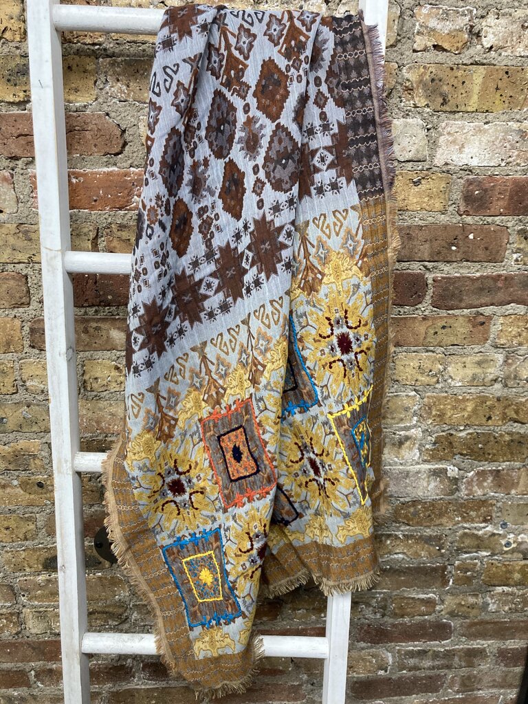 NWT Scarf Print