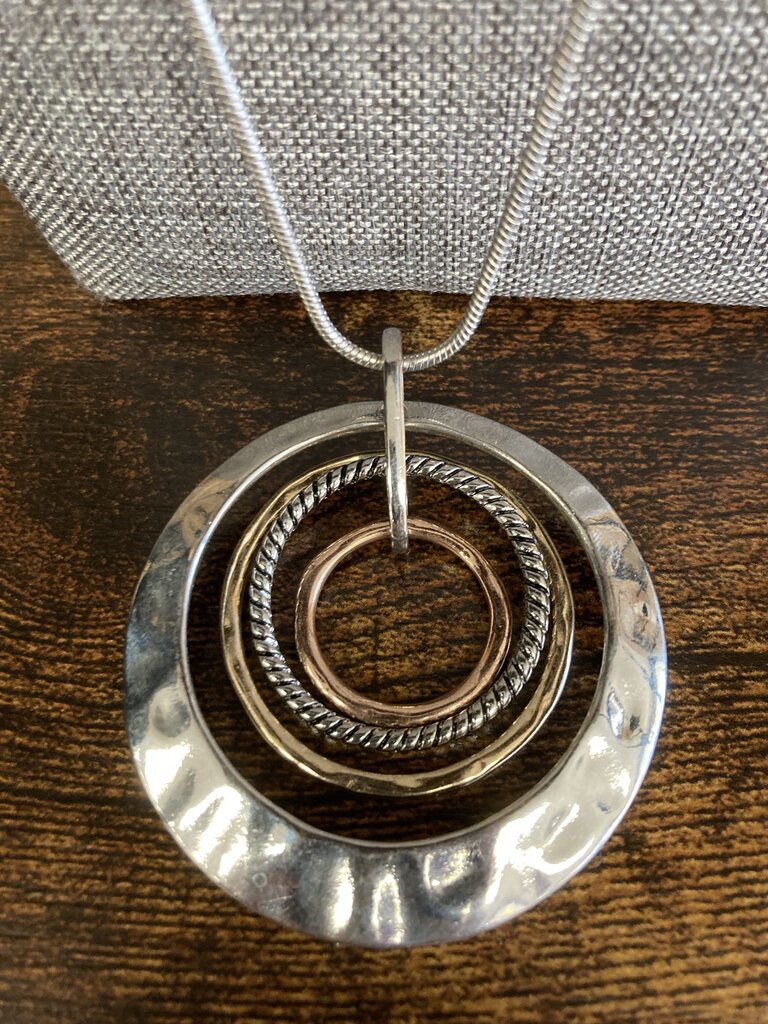 Circle Necklace