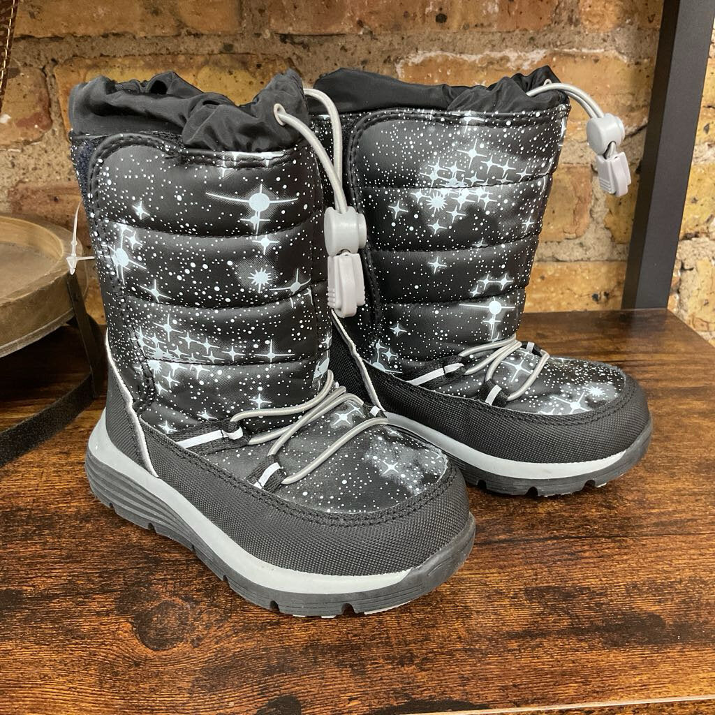 Snow Boots Space