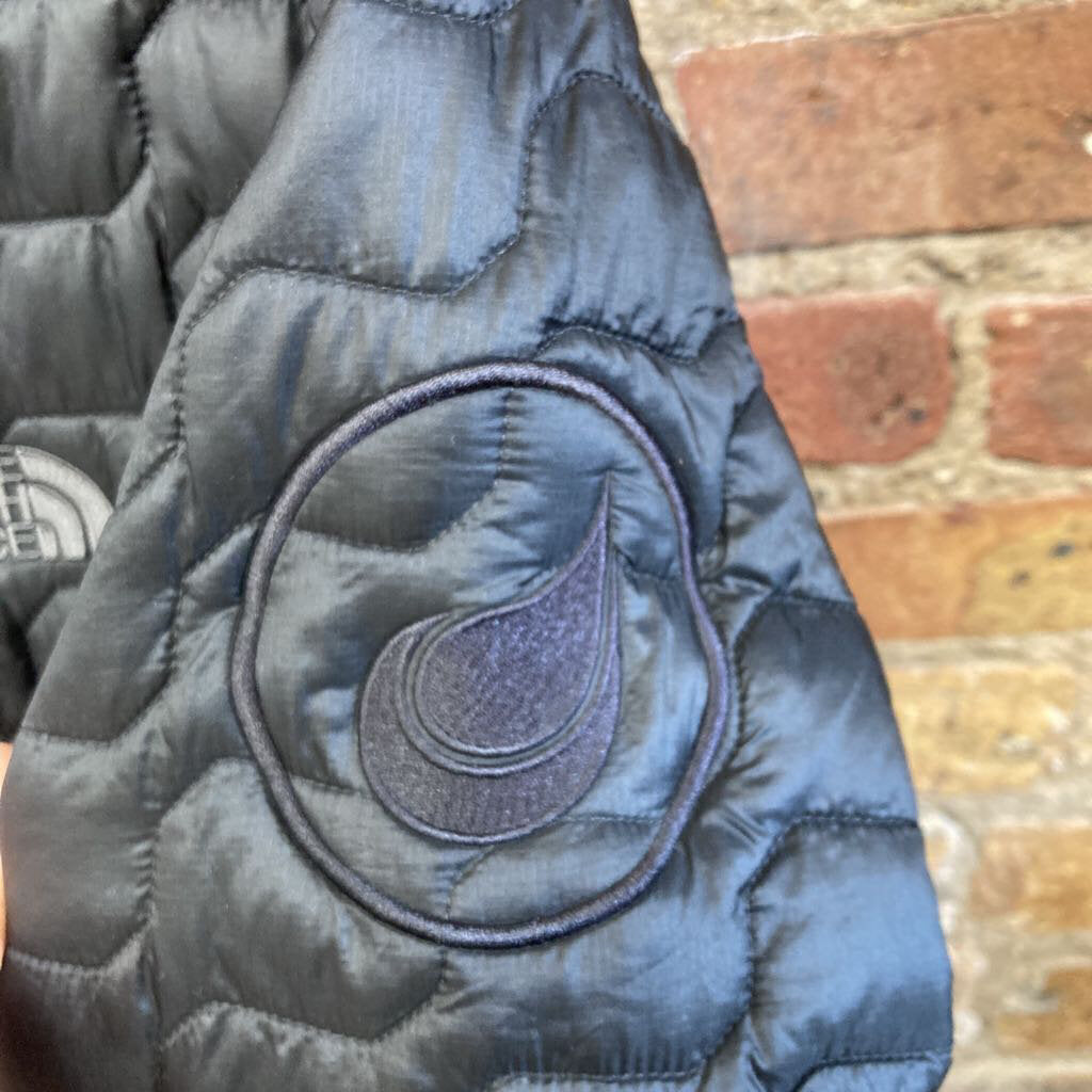 NWT Jacket Thermoball