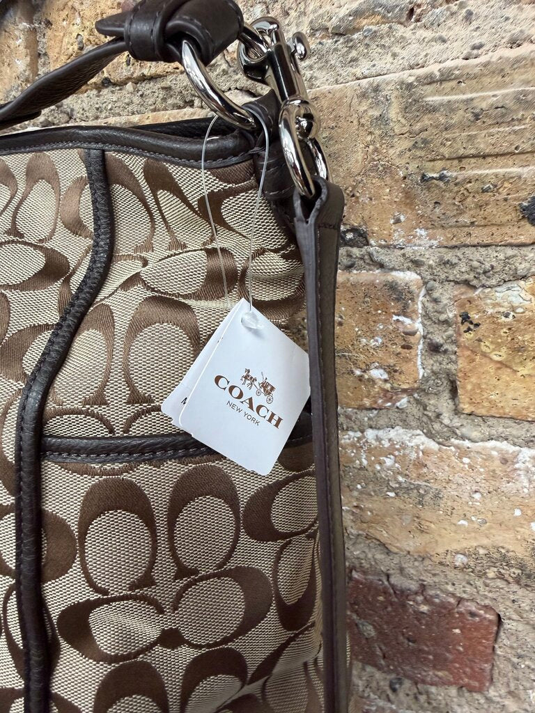 NWT Shoulder Bag Canvas