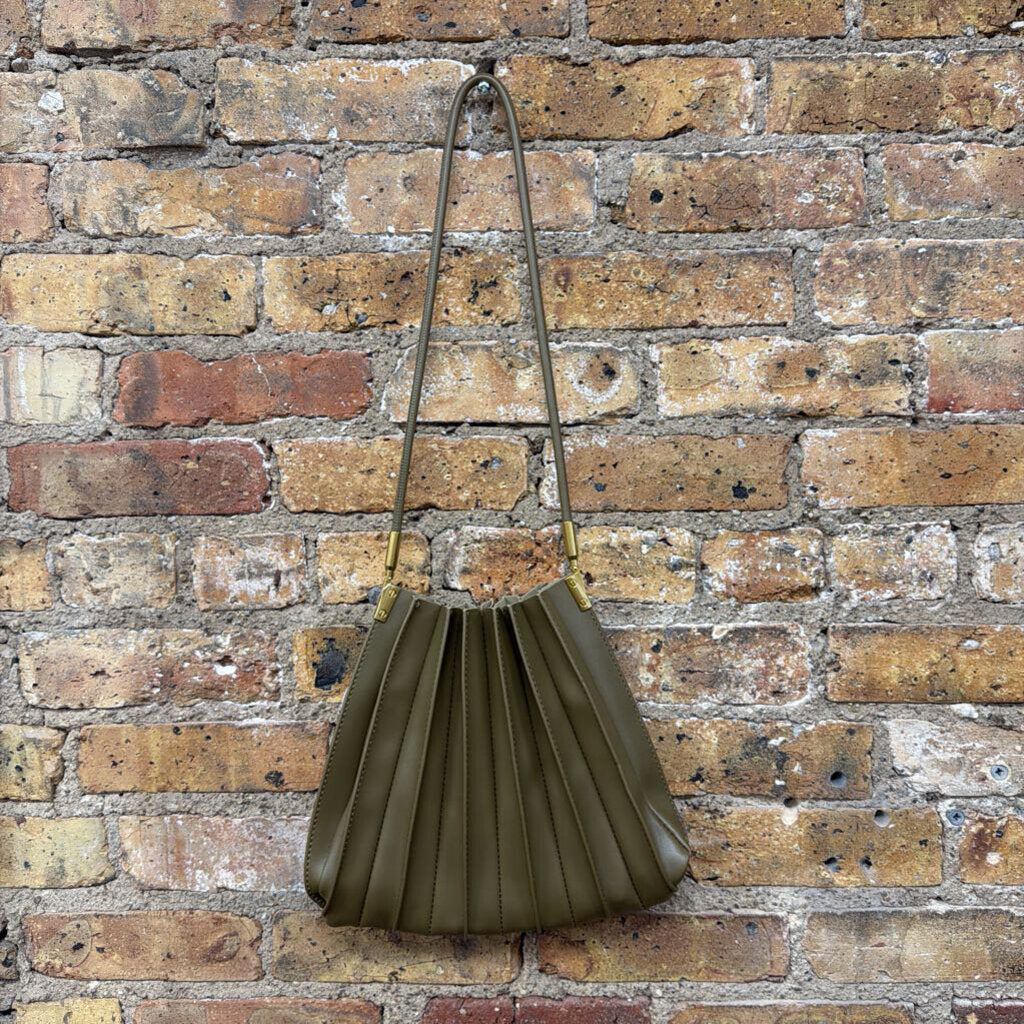 NWT Shdr Bag w/ Coin Purse