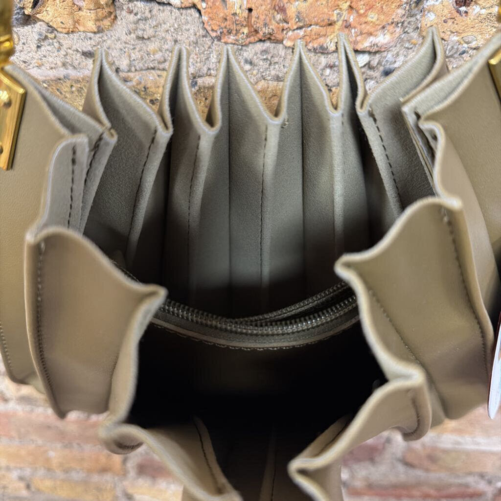 NWT Shdr Bag w/ Coin Purse