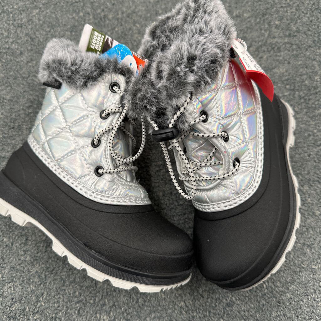 NWT Snow Boots Fur Lined
