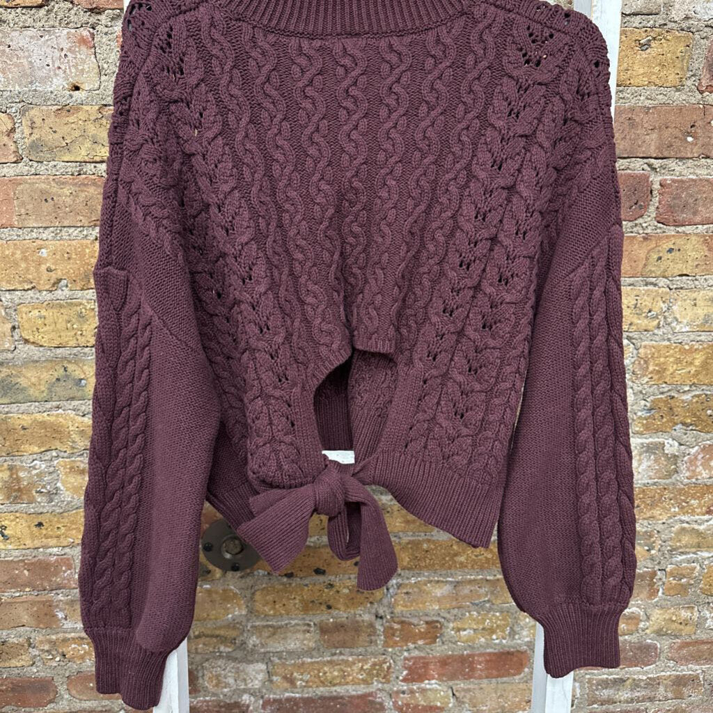 NWT Sweater Cable Knit