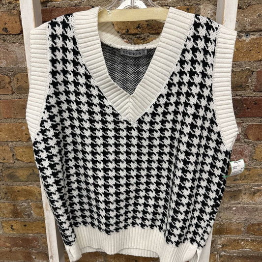 Sweater Vest Houndstooth