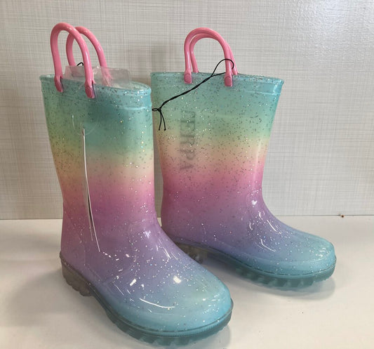 NWT Boots Rain