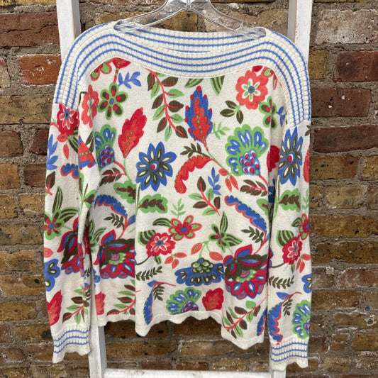 NWT Sweater Floral
