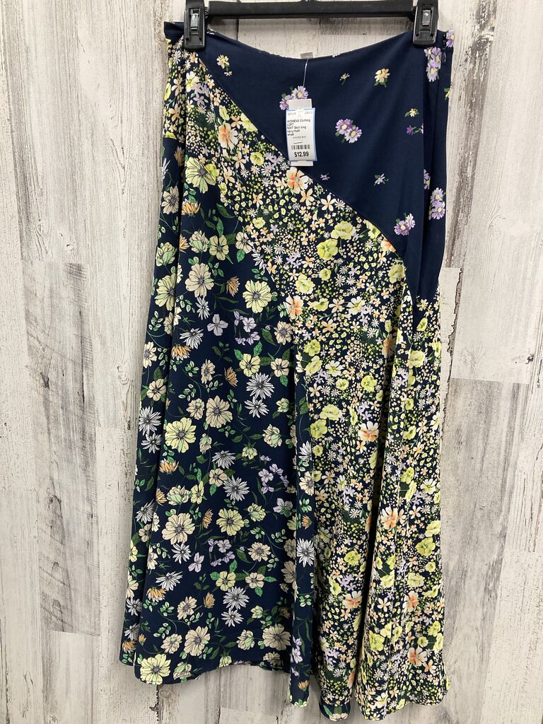 NWT Skirt long floral