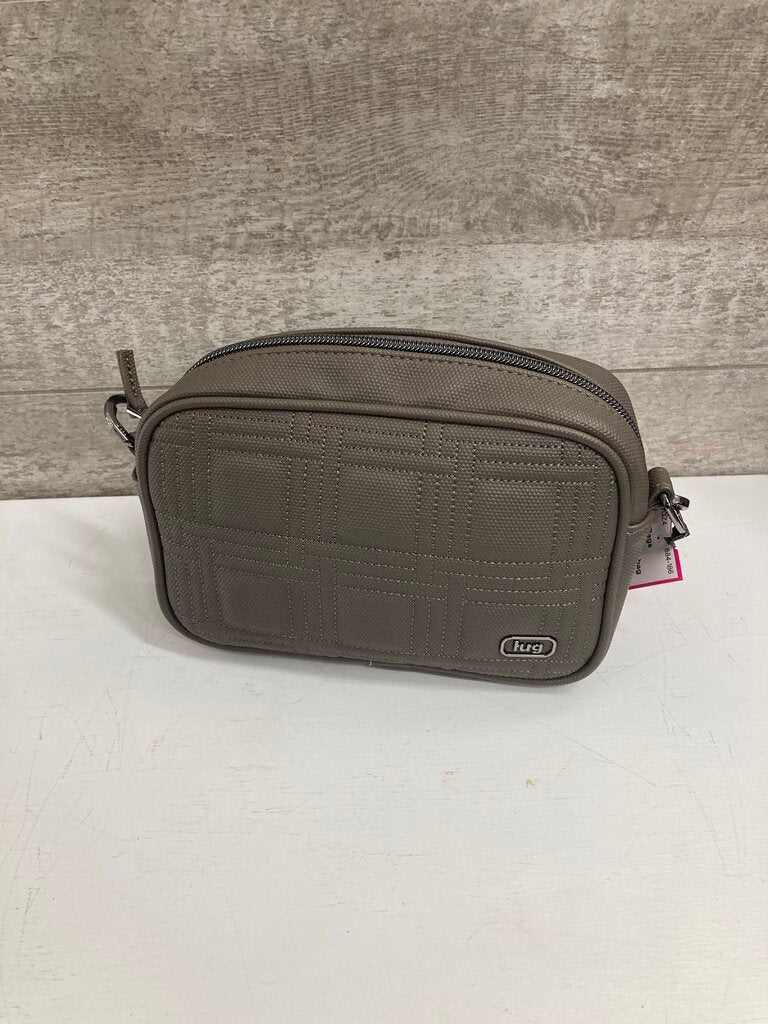 NWT shoulder bag zip