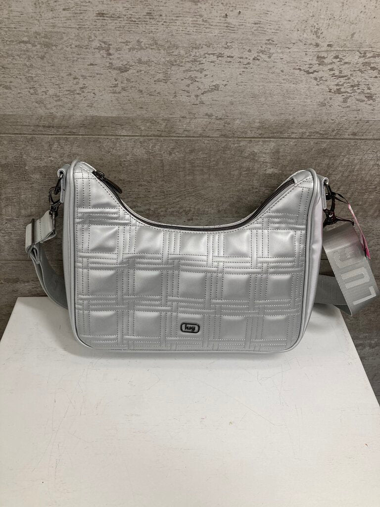 Shoulder bag scoop zip
