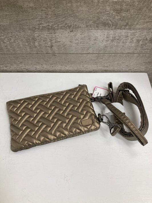 NWT quilted wristlet