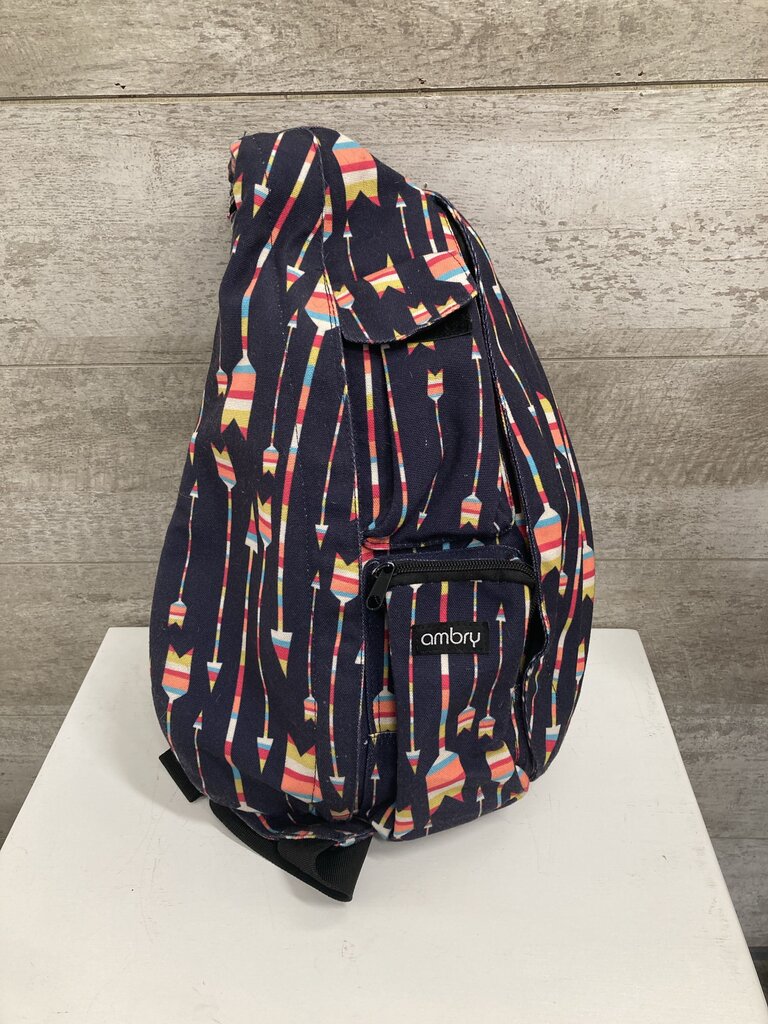 Sling backpack arrows