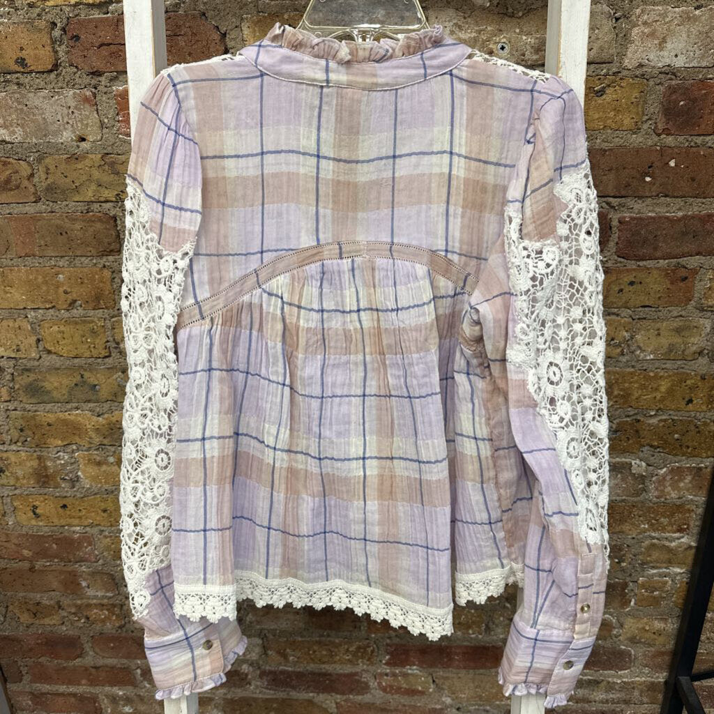 Top LS BD Plaid/Lace