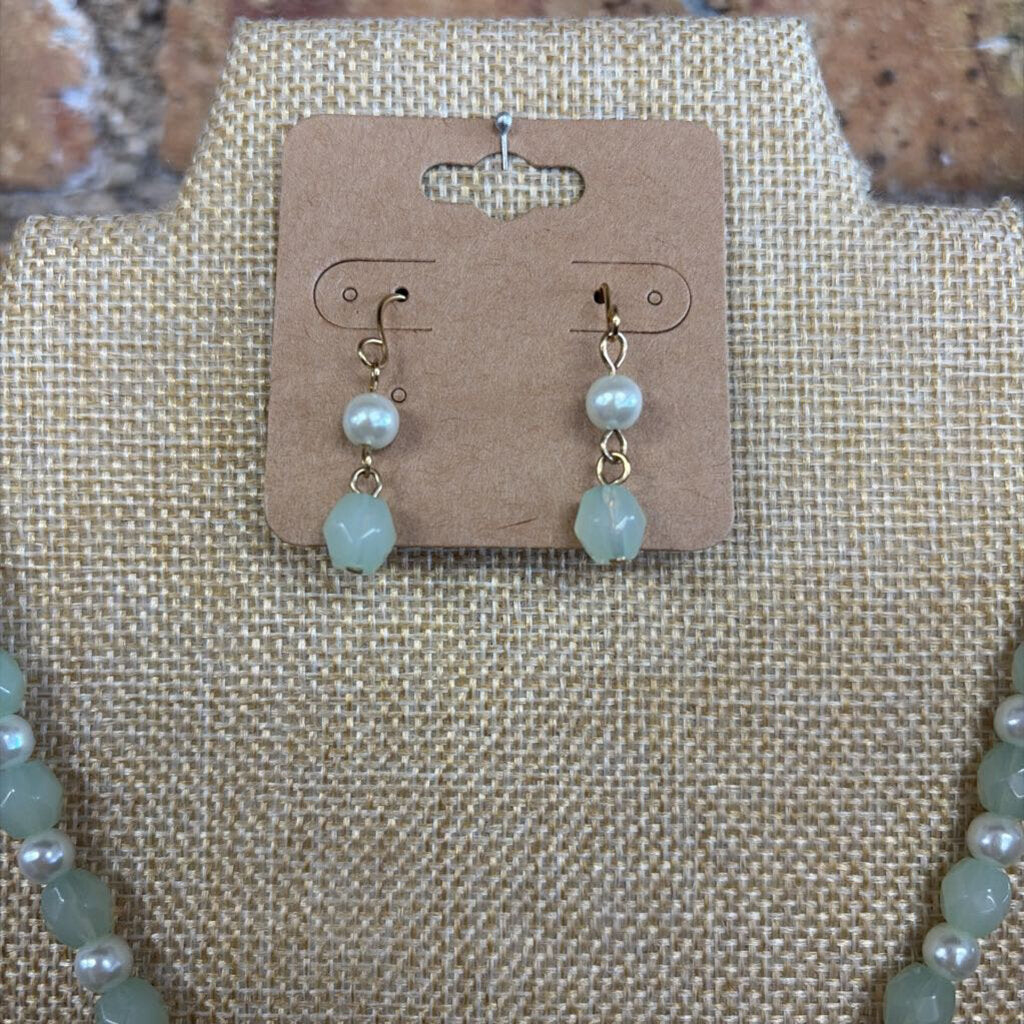 2 Pc Set Necklace & Earrings