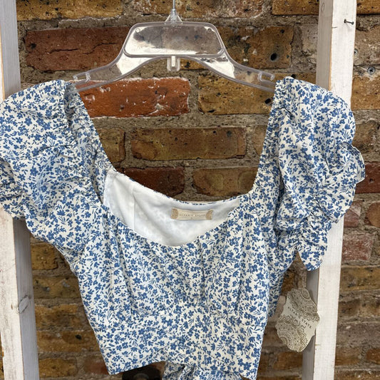 NWT Top SS Crop Floral