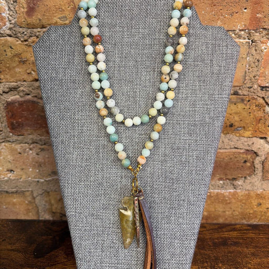 Arrowhead Pendant Bead Necklace