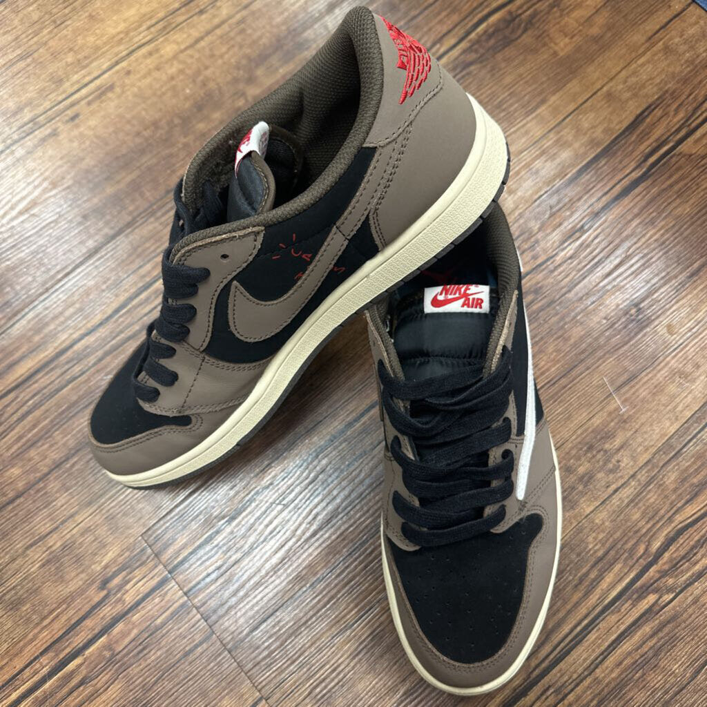 Sneakers Air Jordan Travis Scott