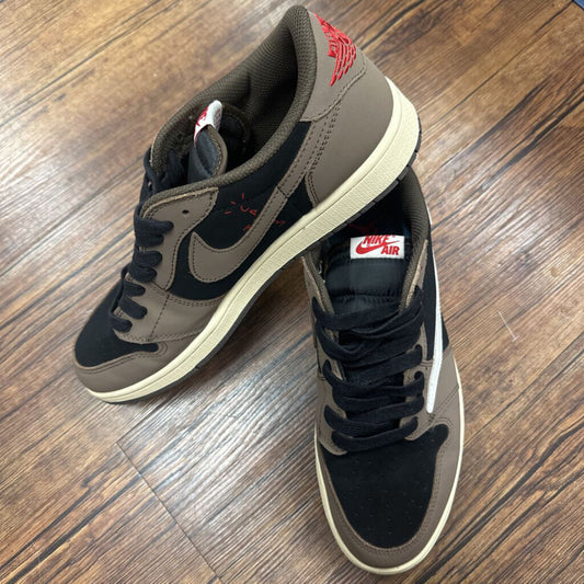 Sneakers Air Jordan Travis Scott