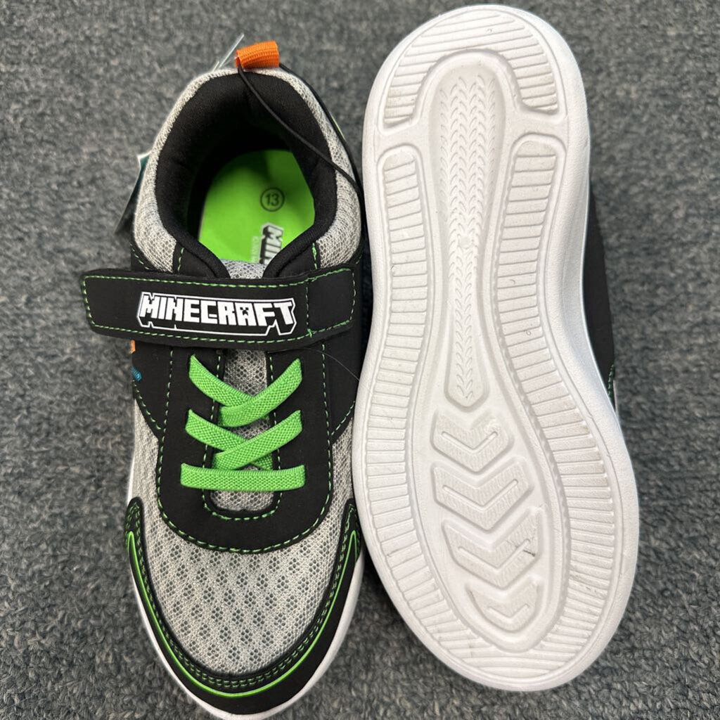 NWT Sneakers Velcro